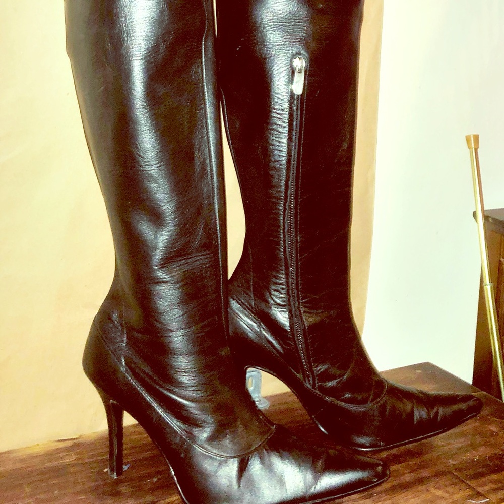 Stuart Collin Thigh high pointed toe boot